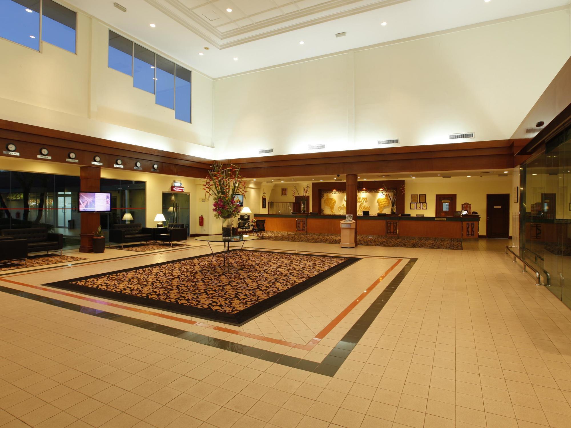 Ibis Styles Klia Hotel 4*